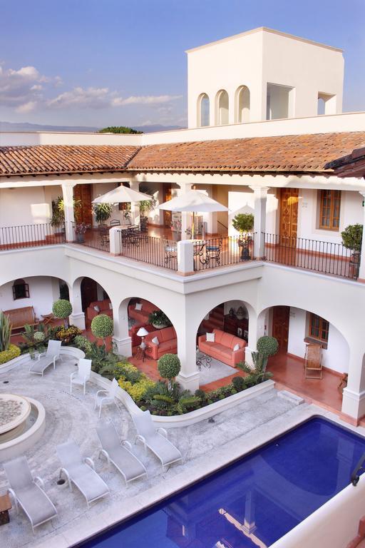 Hotel Boutique La Casa Azul Cuernavaca Bagian luar foto